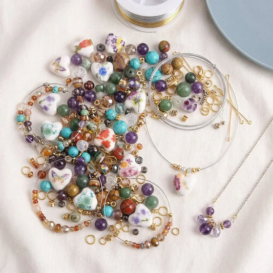 How to choose beads for necklaces using different materials and bead shapes