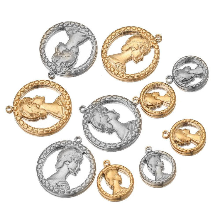 Pendants & Charms 
