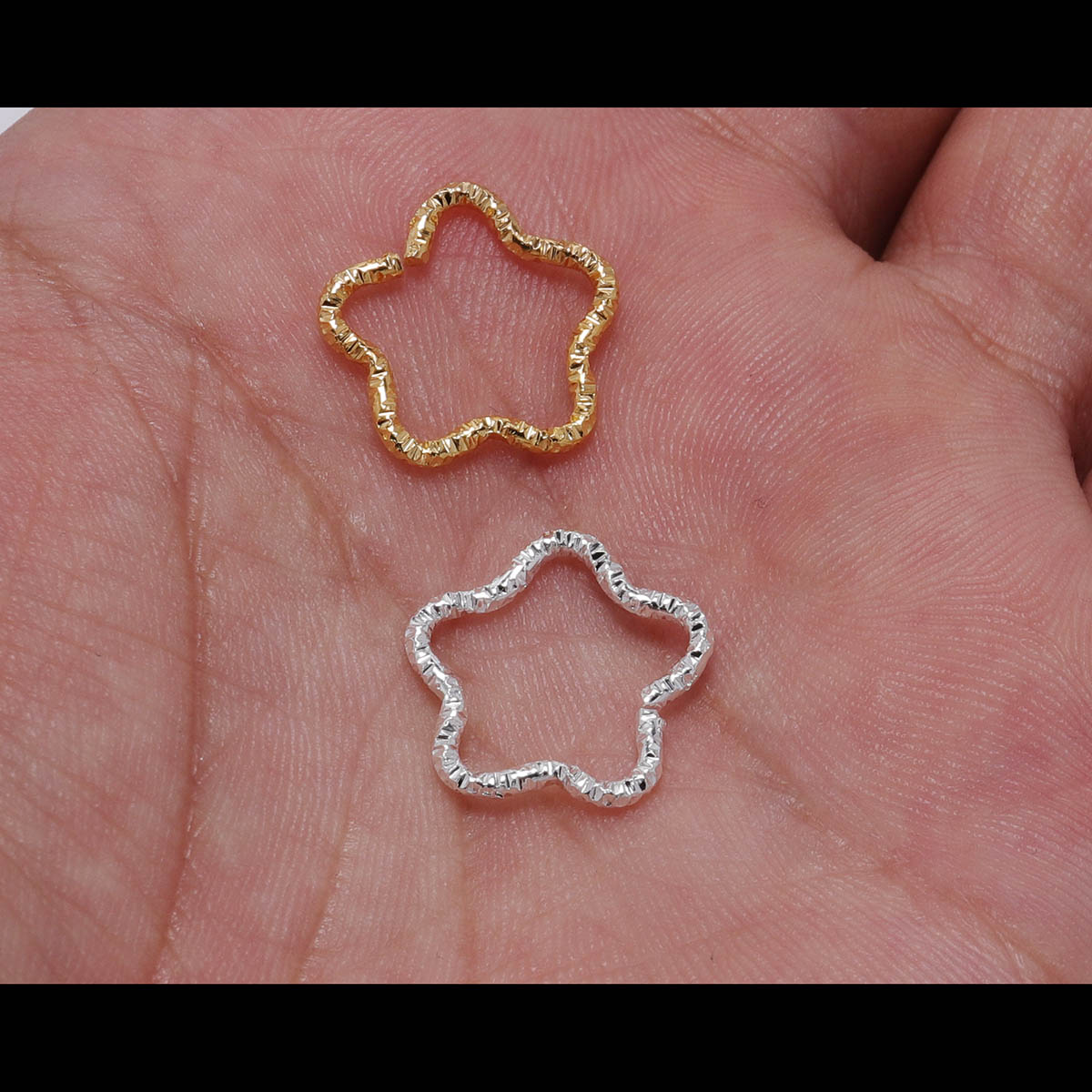 Gold Star 16.5mm Twisted Jump Rings, 50pcs