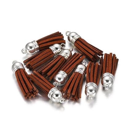 60 pendentifs en cuir vintage avec pampilles de 38 mm.