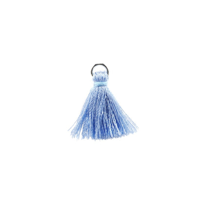 10 à 20 pendentifs à petits pompons en coton de 2 cm.