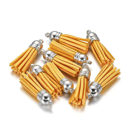 60 pendentifs en cuir vintage avec pampilles de 38 mm.