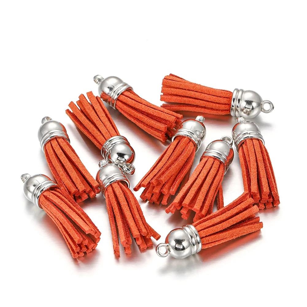 60 pendentifs en cuir vintage avec pampilles de 38 mm.