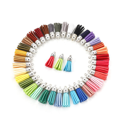 60 pendentifs en cuir vintage avec pampilles de 38 mm.