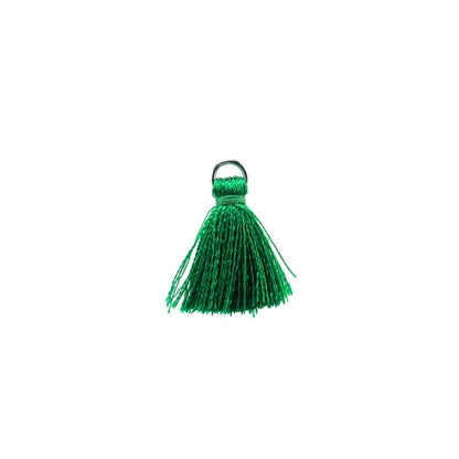 10 à 20 pendentifs à petits pompons en coton de 2 cm.