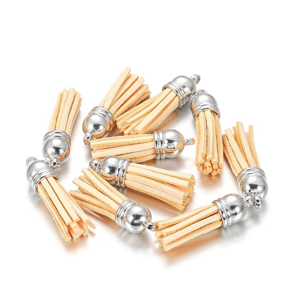 60 pendentifs en cuir vintage avec pampilles de 38 mm.