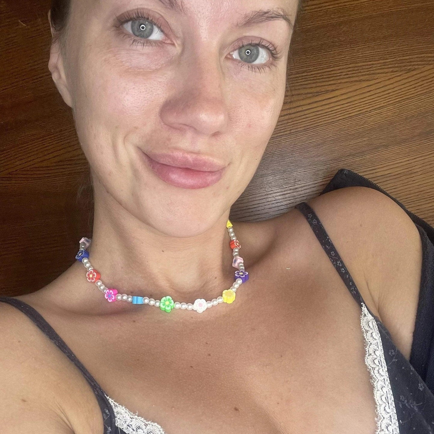 Tiny Colorful Chamomile flowers Pearl Beaded Necklace, Mixed glass seed and clay beads Choker, Indie Boho Trendy Rainbow Summer Necklace 