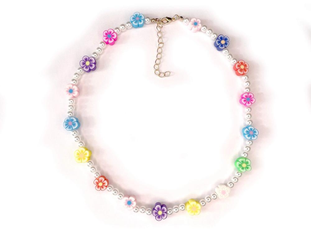 Tiny Colorful Chamomile flowers Pearl Beaded Necklace, Mixed glass seed and clay beads Choker, Indie Boho Trendy Rainbow Summer Necklace 